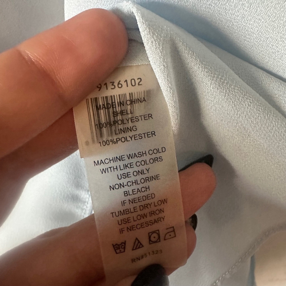 Vince Camuto Light Blue Sleeveless Layered Blouse Top Women’s Medium - Picture 4 of 6